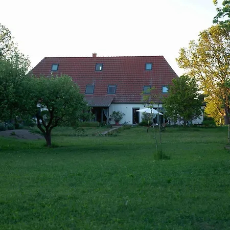 Апартаменты Neu! Ulenhuus Mecklenburgische Schweiz - Familienurlaube Bis Zu 12 Personen Kuhs