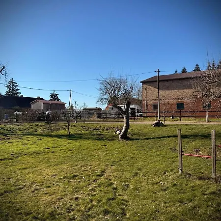 Appartement Ulenhuus Mecklenburgische Schweiz - Ostseenaehe Familienurlaube Bis Zu 12 Personen Kuhs